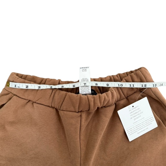 NWT Beyond Yoga On The Go Wide Leg Pants in Toffee Size XS - Picture 8 of 13